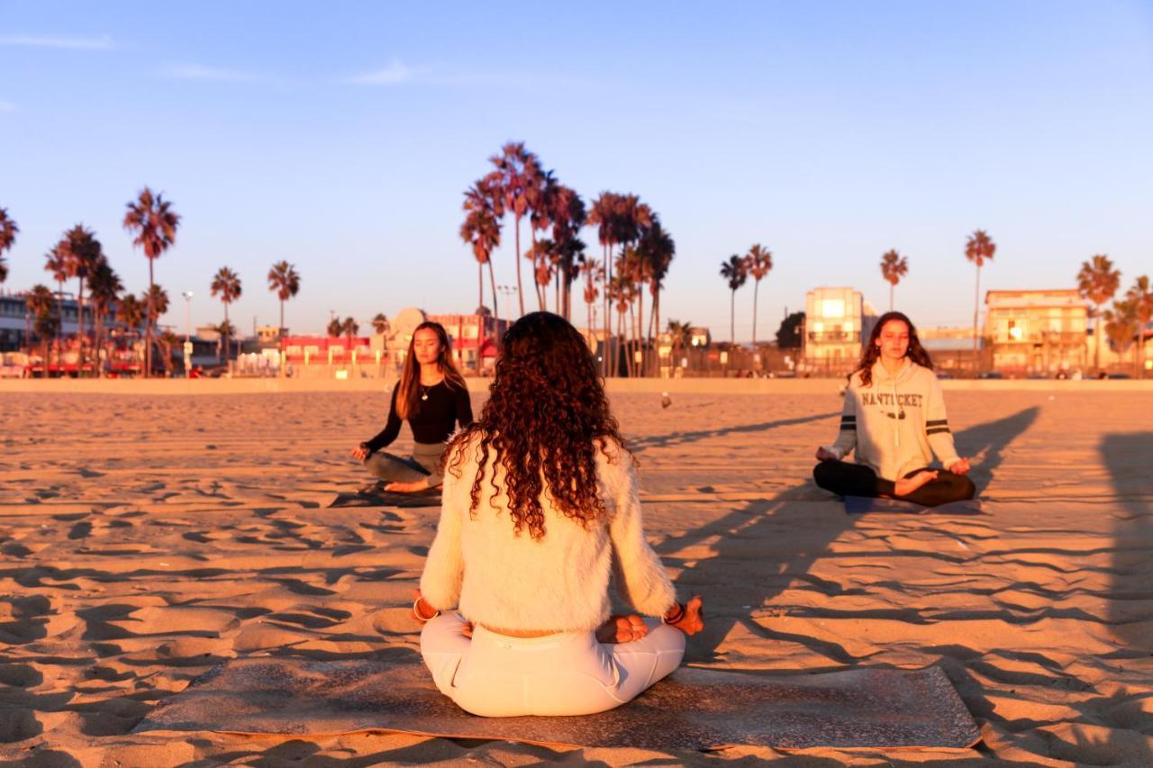 Ocean Front Vortex Female Hostel Private Rooms Free Bikes Los Angeles Dış mekan fotoğraf